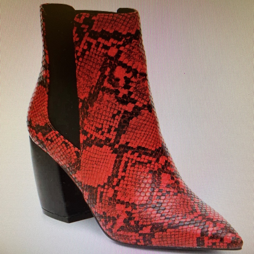 RED SNAKE BOOTS